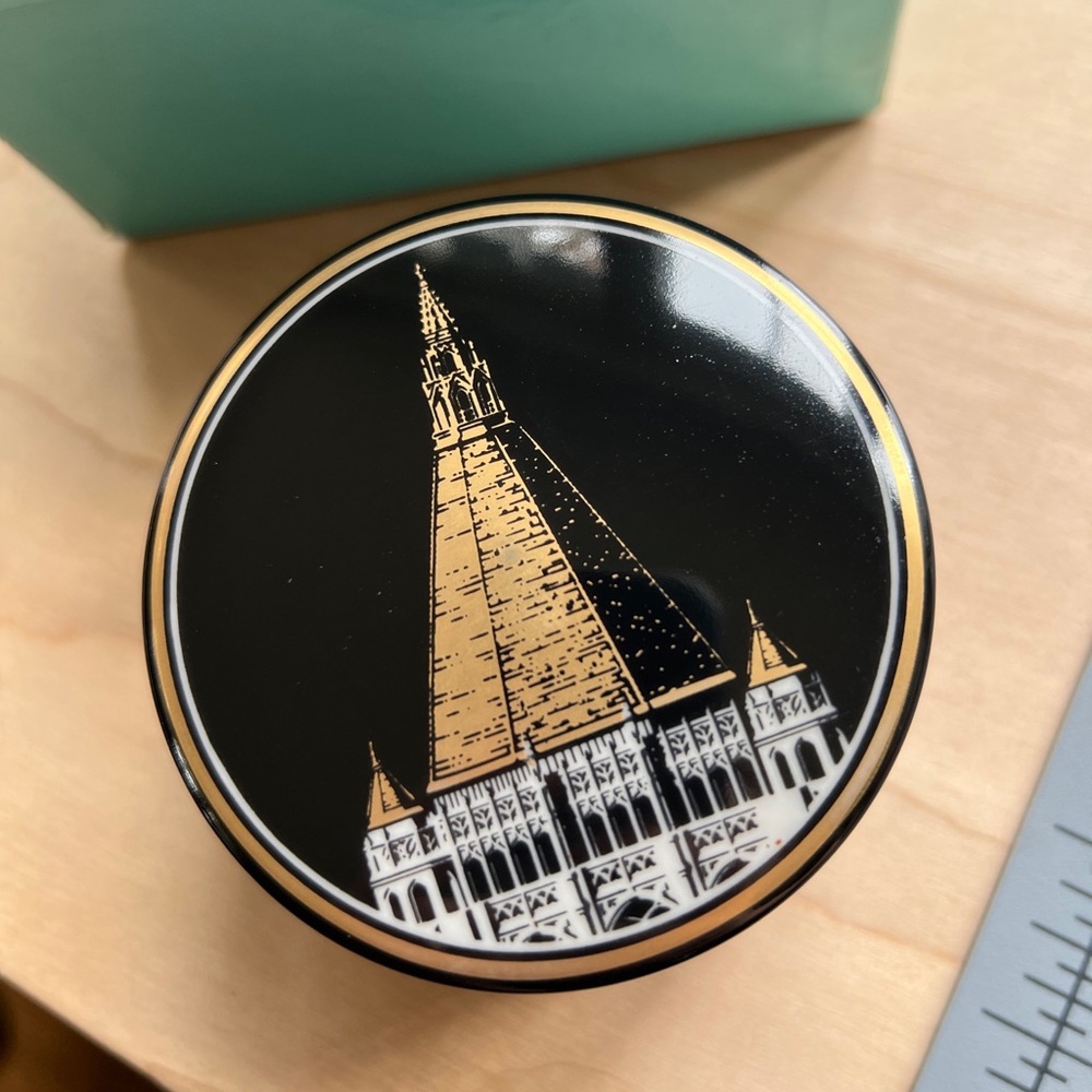 Tiffany & Co porcelain jewelry trinket box New York Life 150 Anniversary